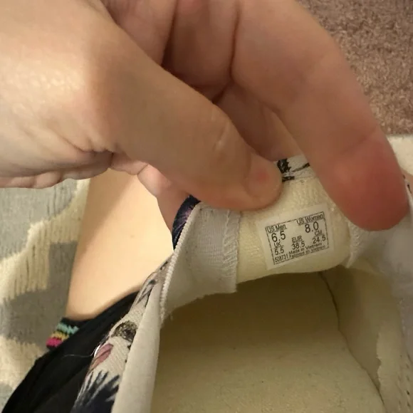 Vans Floral Slip-On Sneakers - Picture 2 of 2